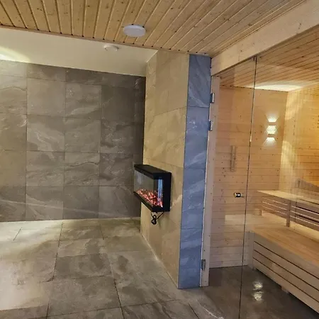 Port Rodzinne Ze Strefa I Sala Zabaw
